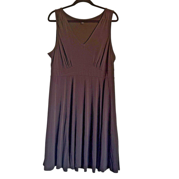 Torrid 2‎ Sleeveless Skater Dress Comfort Minimalist Pull On - Picture 1 of 15